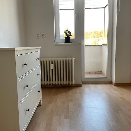 Hradec Králové Cozy Apartment Near The City Center المظهر الخارجي الصورة
